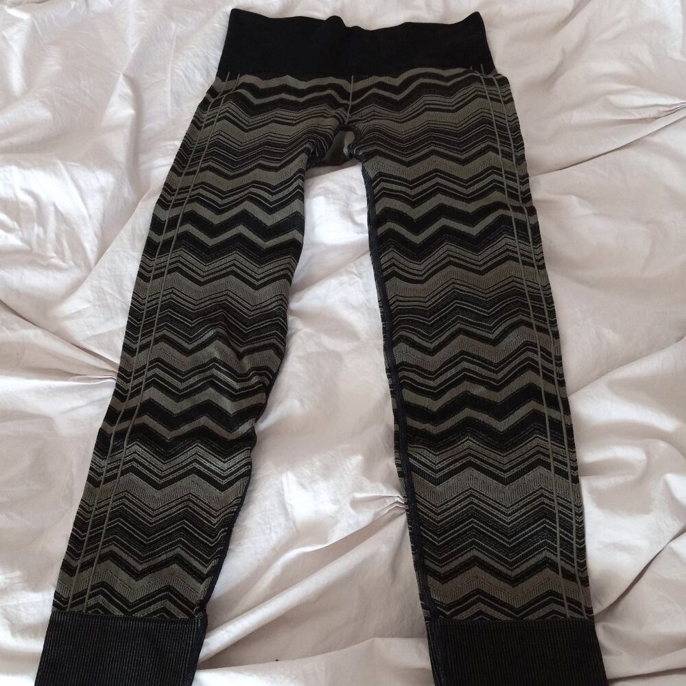 Lululemon yoga pants XS